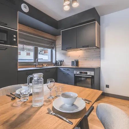 Terresens - Le Quartz 4*